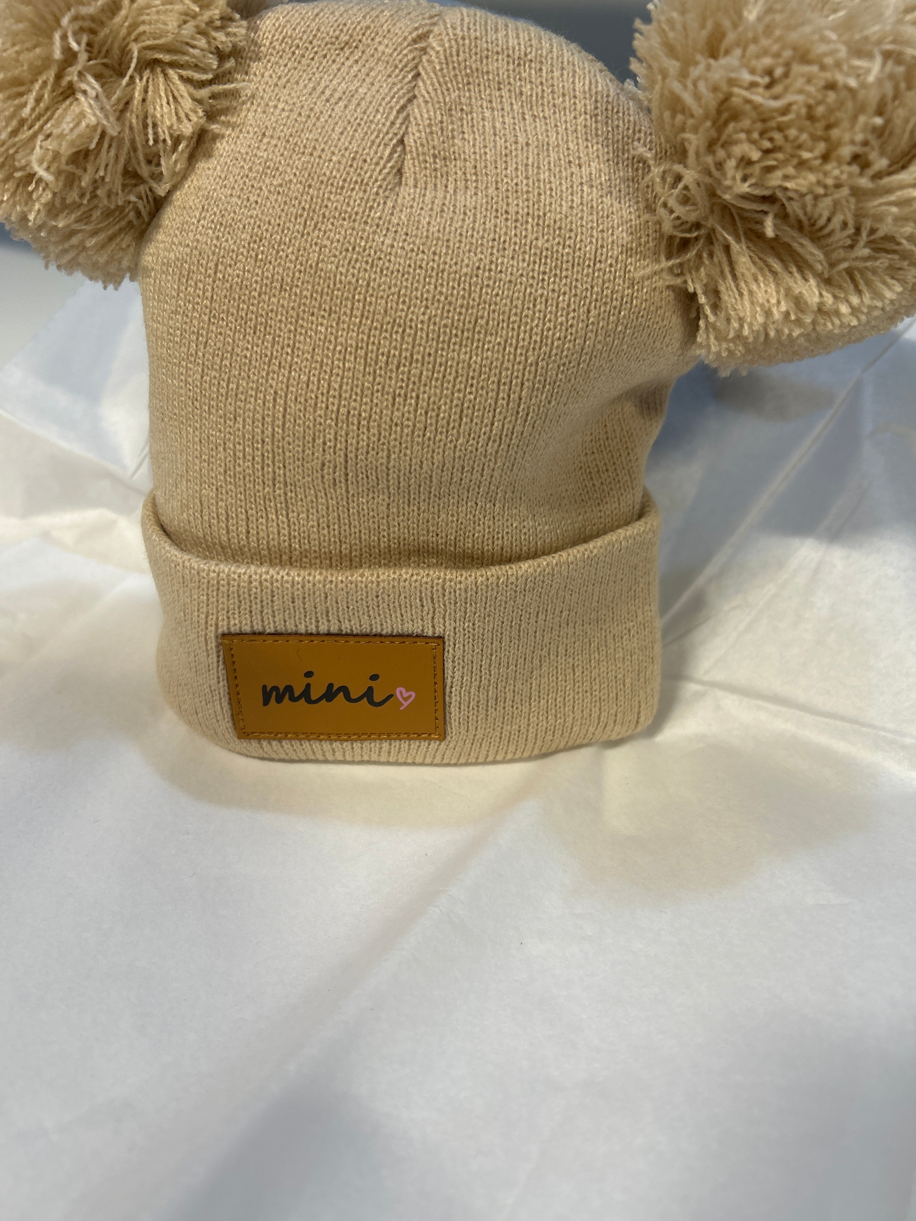 Mini range of hats