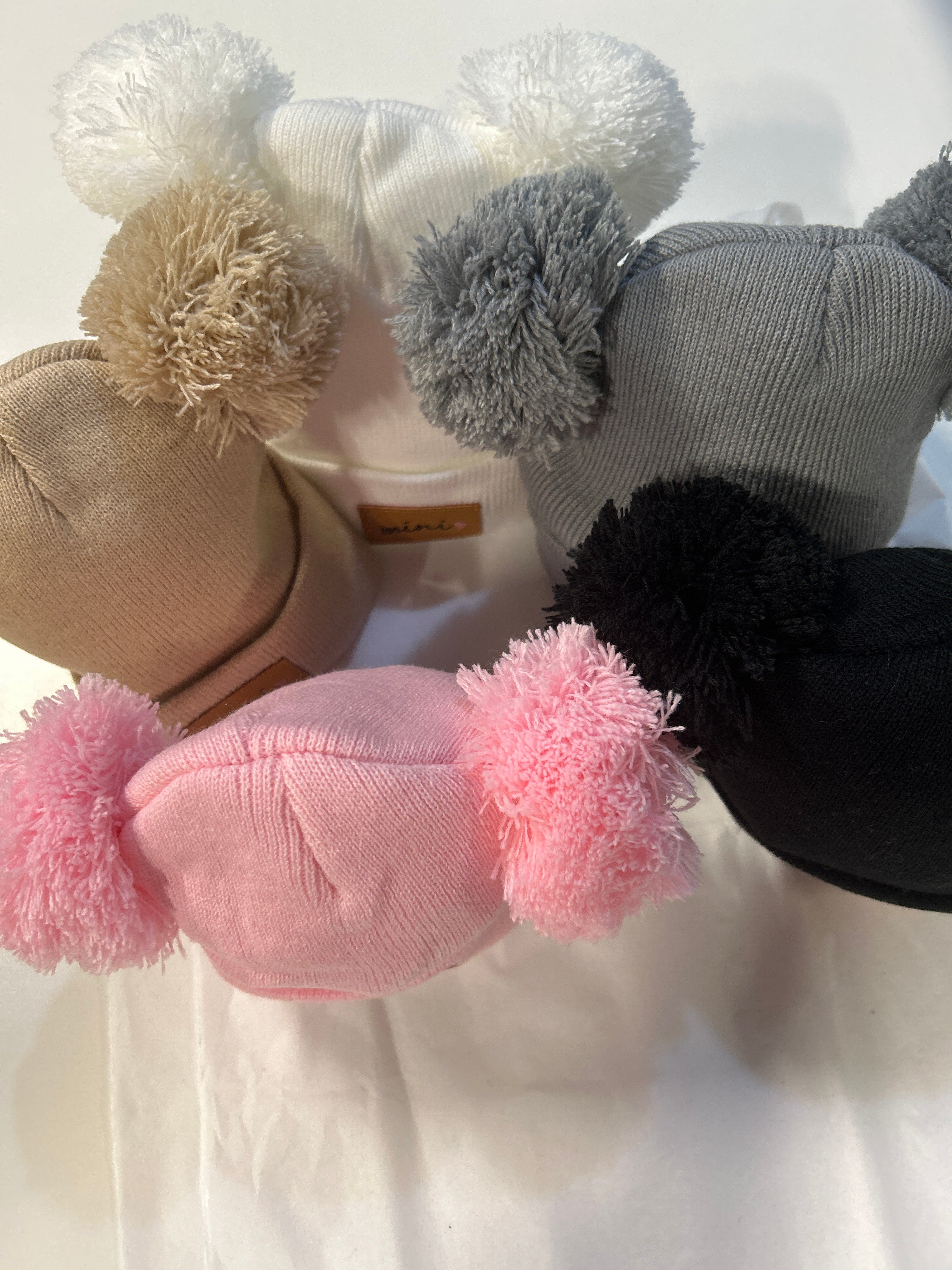 Mini range of hats